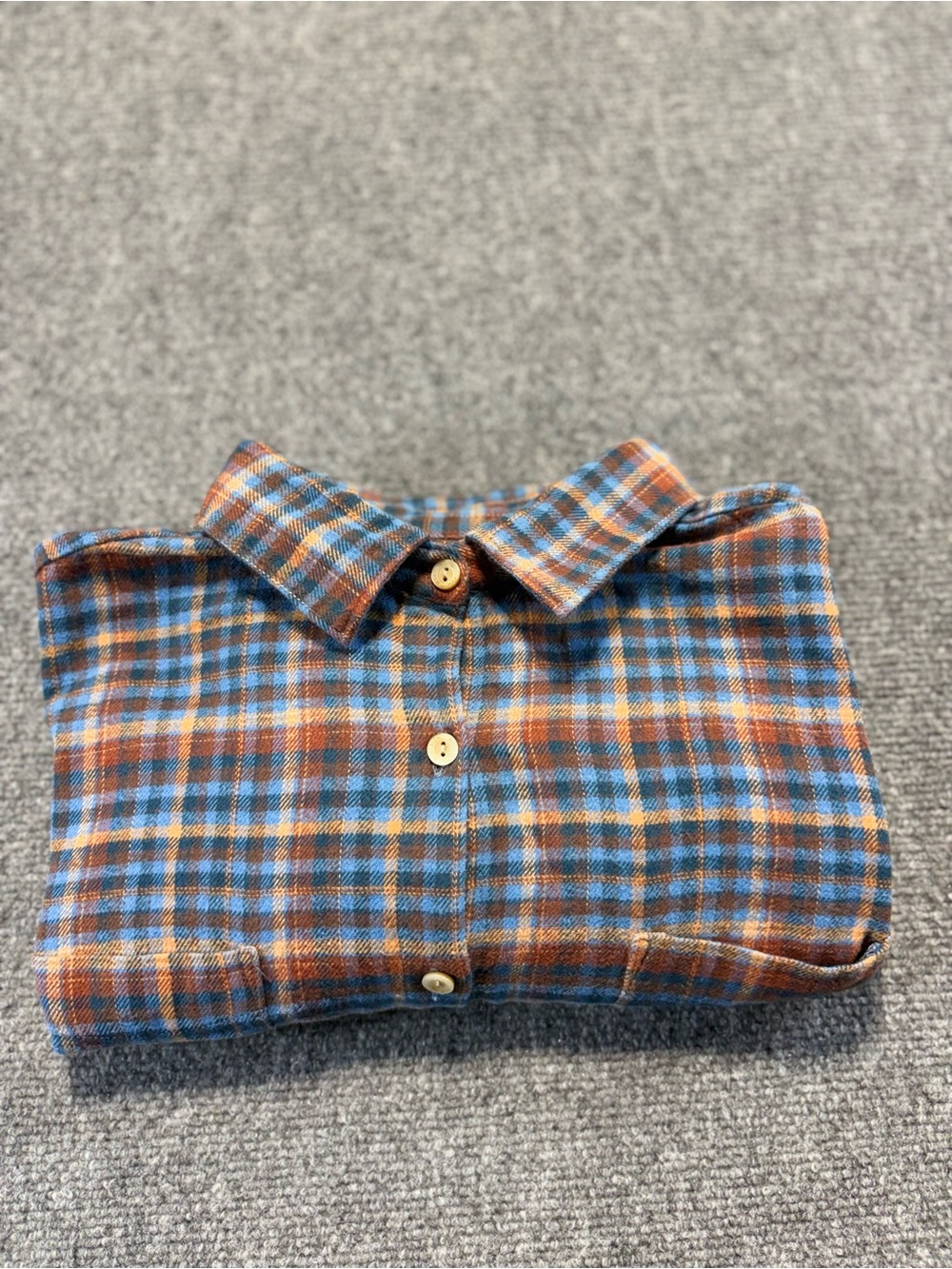 Woolrich Flannel Shirt Womens L
Bluebell Orange Plaid Button Up Long Sleeve